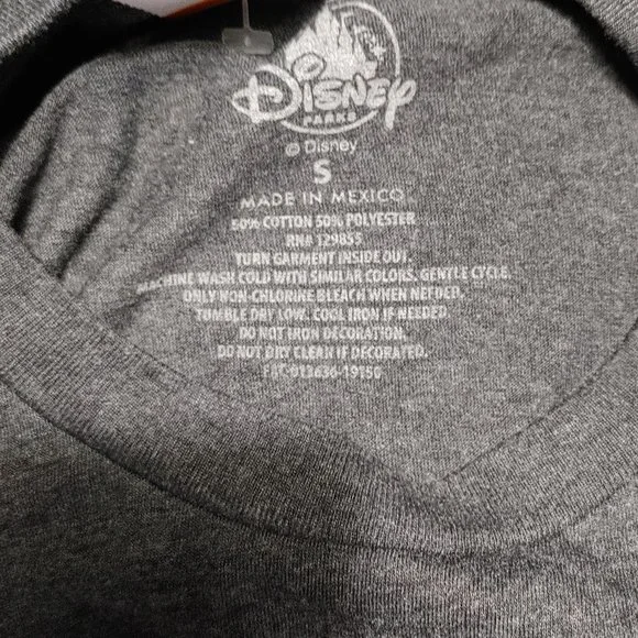 Official Disney Parks Mickey Mouse Steamboat Willy Small Men's T-Shirt - Picture 3 of 4